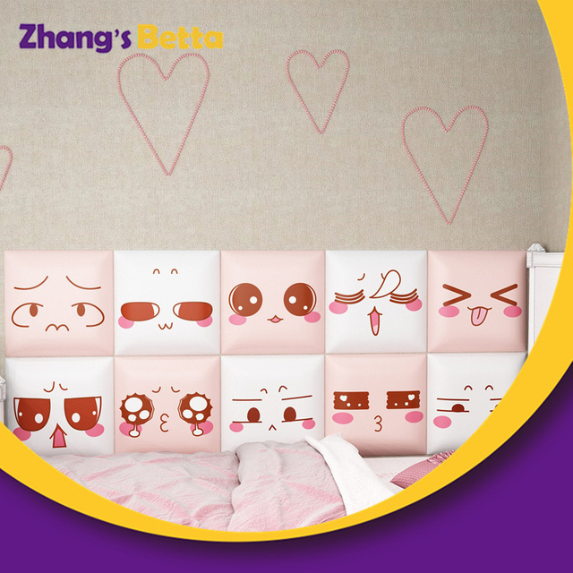 بيبي مبطن مطبوع من وول هاوس 