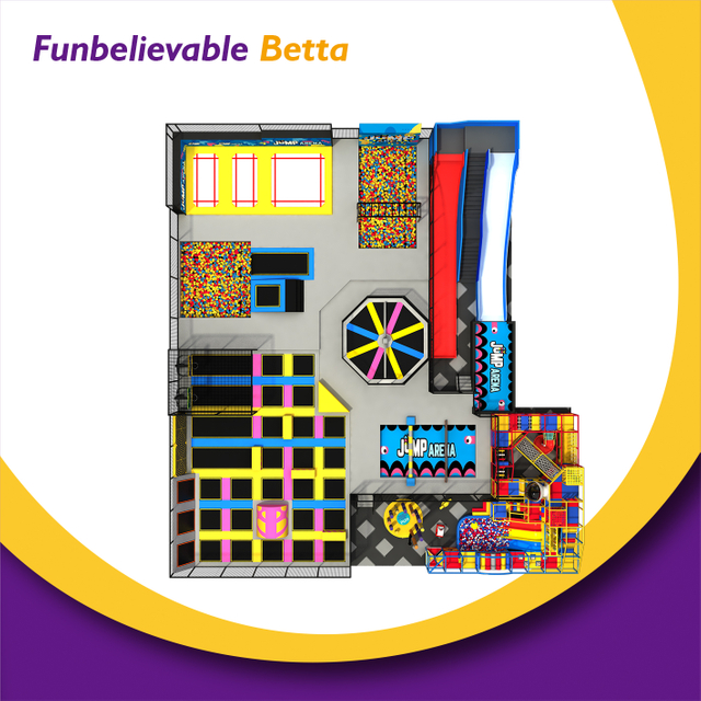 ملعب Bettaplay 895㎡ للرياضات الداخلية للأطفال ترامبولين مع شريحة ملعب داخلية ناعمة وحفرة رغوية