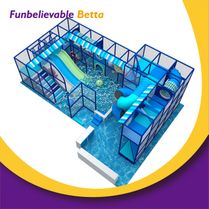 Крытая игровая площадка Bettaplay, 79 кв.м., с горками, рамами для лазанья, большие раздвижные бочки, веселый парк развлечений для детей