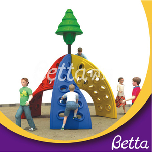 Bettaplay Outdoor Rock Climbing Wall