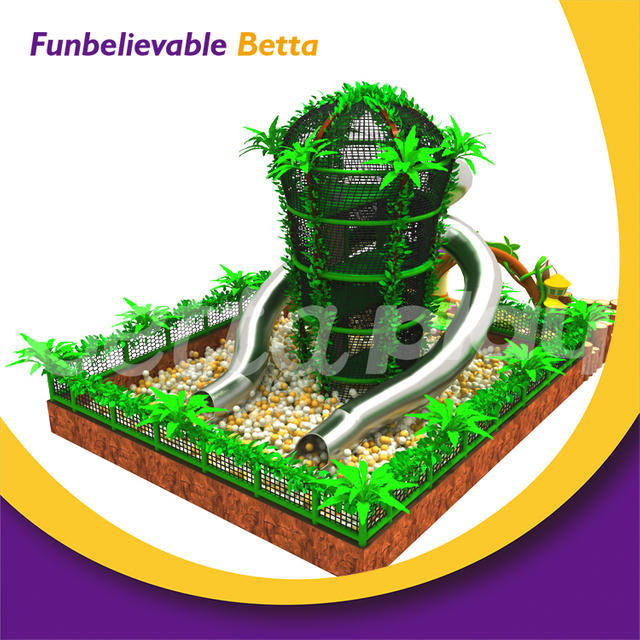 منطقة الأطفال ذات طابع غابة Bettaplay ملعب داخلي مرافق اللعب الناعمة للبيع