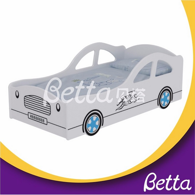 سرير رياض الأطفال بتصميم بسيط من Bettaplay