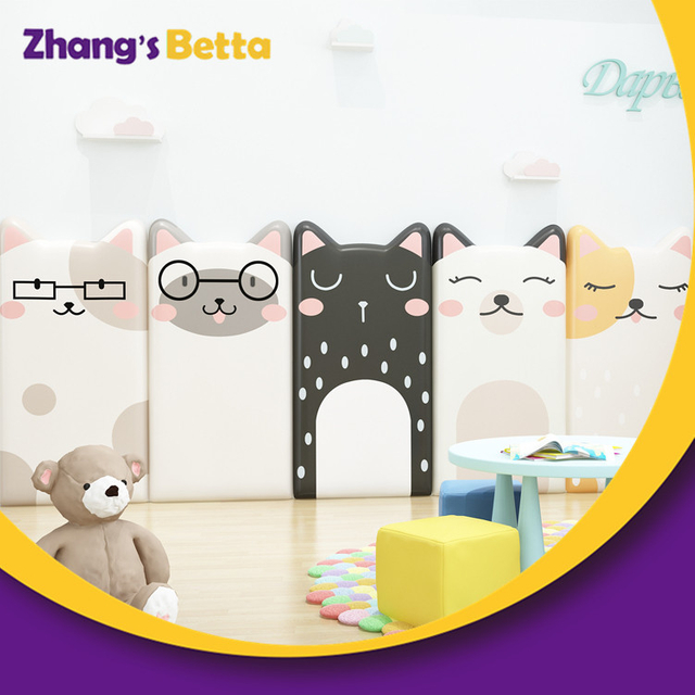 Coj&iacute;n suave America Wall protege a los ni&ntilde;os