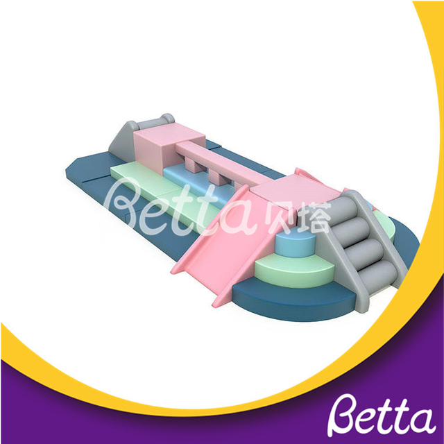  Bettaplay Soft Play Kids لملعب داخلي للأطفال الصغار