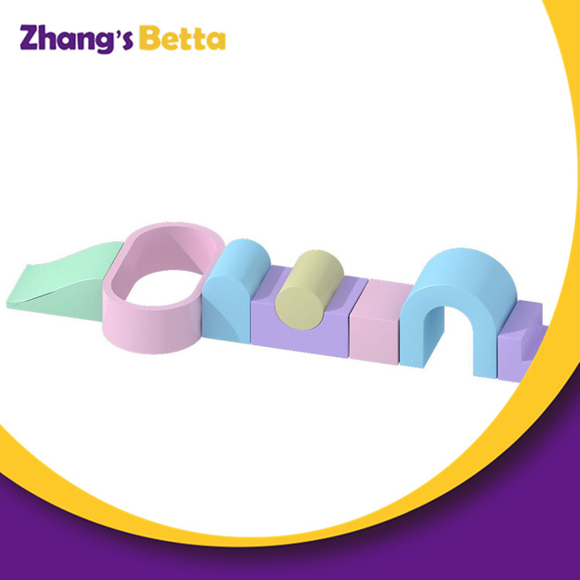 مجموعة اللعب الناعمة ذات شعاع التوازن الوظيفي الملون من بيتابلاي