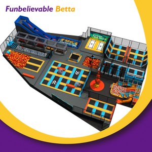 Bettaplay 1000sqm ملعب تجاري للأطفال داخلي للأطفال والكبار متاهة بلاستيكية للبيع ملعب داخلي ناعم للأطفال