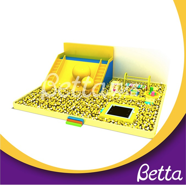Centro comercial Bettaplay, equipo de juegos interior con tobog&aacute;n para ni&ntilde;os peque&ntilde;os, piscina de bolas comercial grande