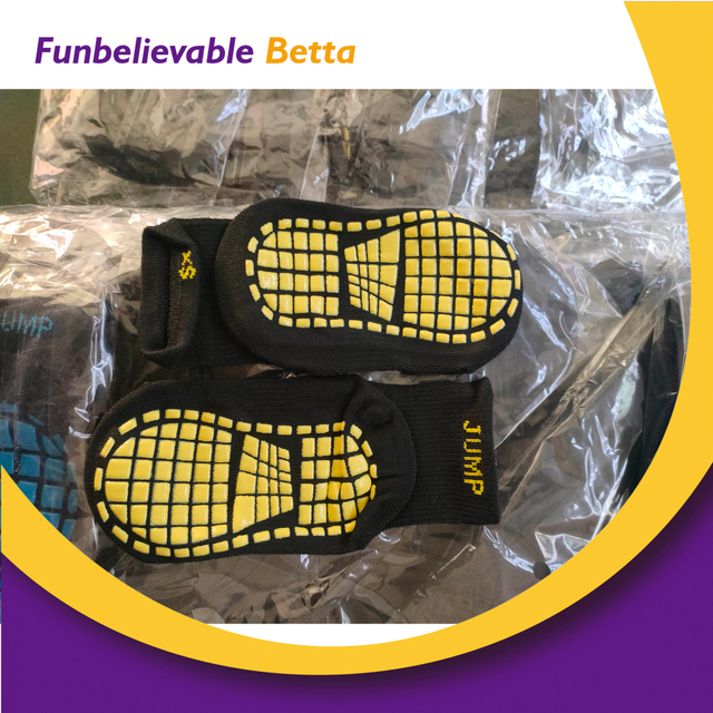 Аксессуары для закрытых игровых площадок Bettaplay, носки-батуты, противоскользящие носки для детей и взрослых