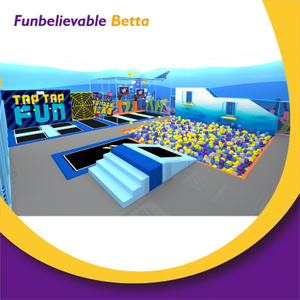 Bettaplay 1000 SQM &Aacute;rea de juegos para ni&ntilde;os con tem&aacute;tica azul marino &Aacute;rea de juegos interior Escalada Experiencia de exploraci&oacute;n elevada Criaturas marinas