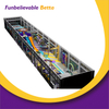 Bettaplay Parque de trampolines de 1200 m&sup2; en un gran patio interior rectangular con toboganes y barriles de toboganes mucha diversi&oacute;n