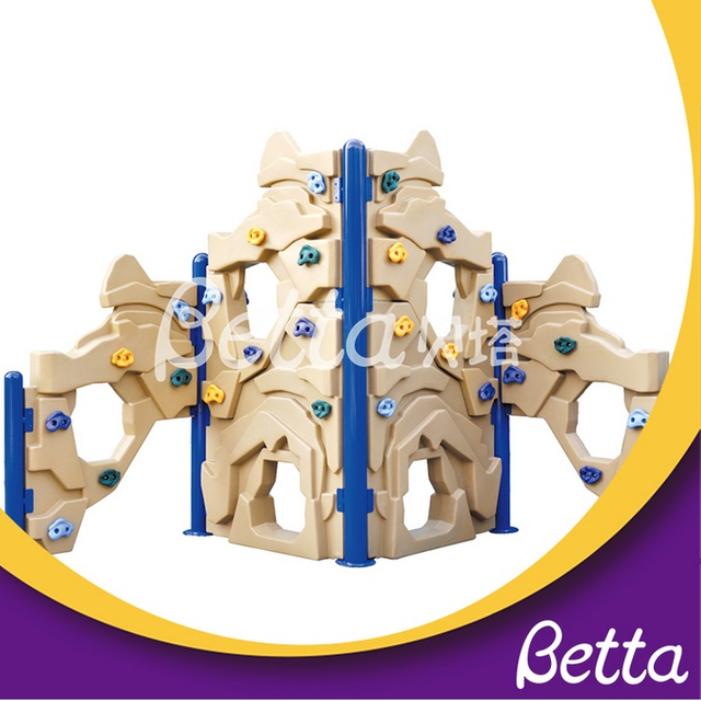 Muro de escalada en roca para ni&ntilde;os Bettaplay