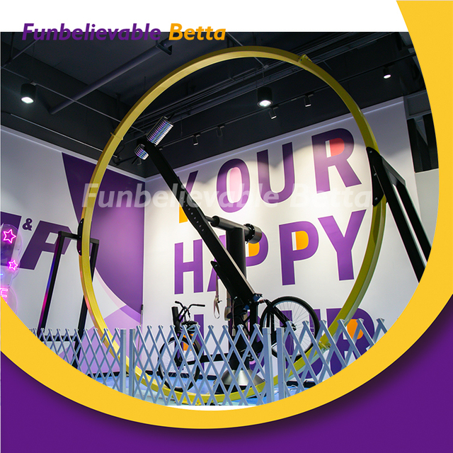 Bettaplay 360 Bike Shopping Mall Indoor Sport Park داخلي لعب ترامبولين احترافي داخلي للبيع
