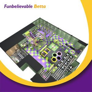 Parque de trampolines Bettaplay de dise&ntilde;o personalizado de 750 m2 con &aacute;rea de juegos Ninja Fun Adventure
