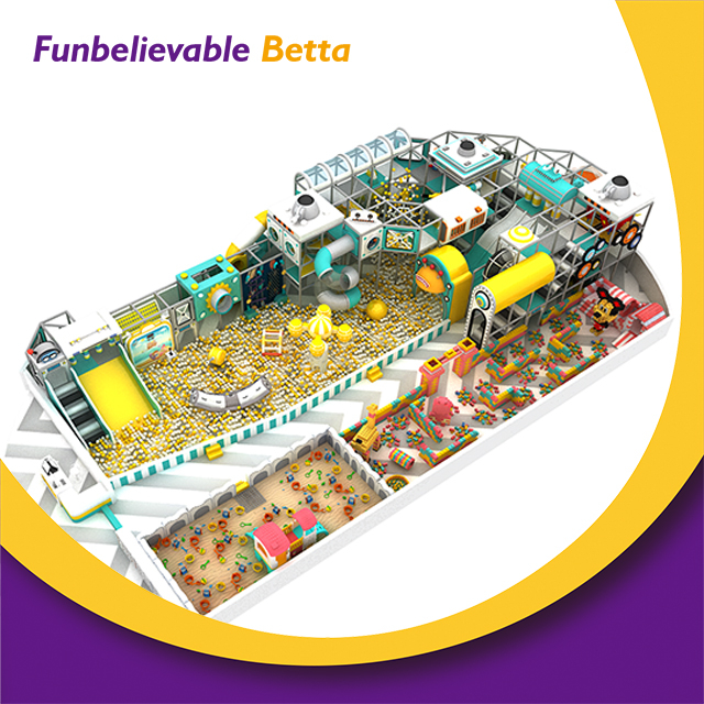 معدات ملعب ناعمة داخلية للأطفال من Bettaplay بمساحة 650 مترًا مربعًا، حفرة كبيرة لكرة المحيط مع ألعاب لعب الأدوار