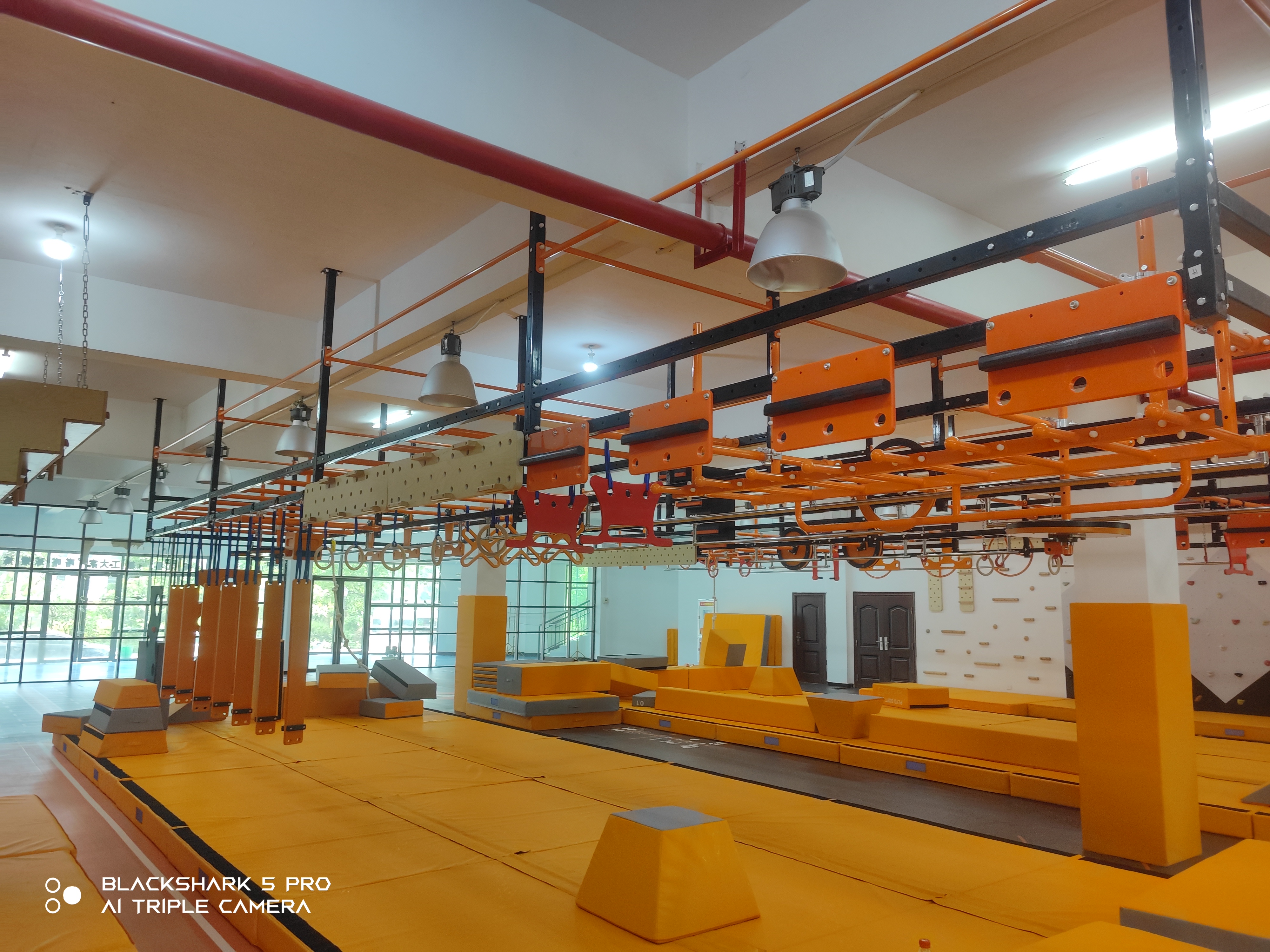 Pokiddo Physical Fitness Field: revolucionando os esportes universit&aacute;rios na Escola Prim&aacute;ria Yiwu Longfeng