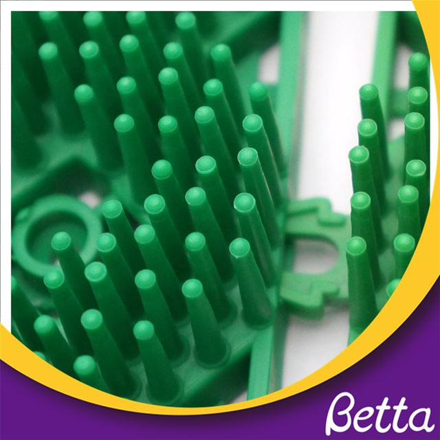 منحدر التزلج الجاف المتشابك الاصطناعي للعب التزلج