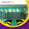 Bettaplay Parque de trampolines personalizado con muro de escalada Proveedor de Spider Man