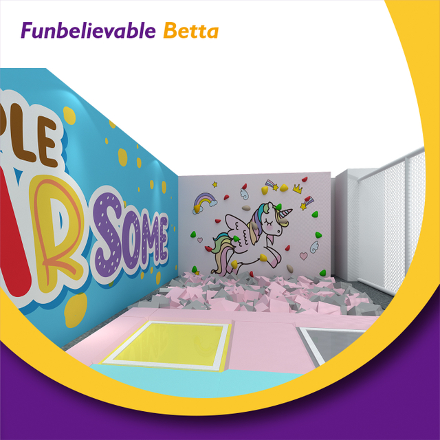 Bettaplay ملعب داخلي للأطفال مركز لعب الترامبولين حديقة المغامرات المورد