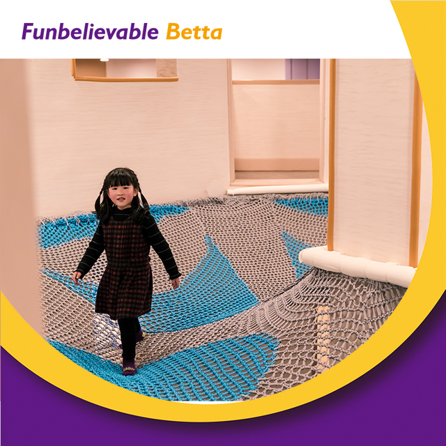 Bettaplay جودة عالية تخصيص لعبة التسلق الساخنة قوس قوس قزح Crocket Nets Kids for Indoor Playground 