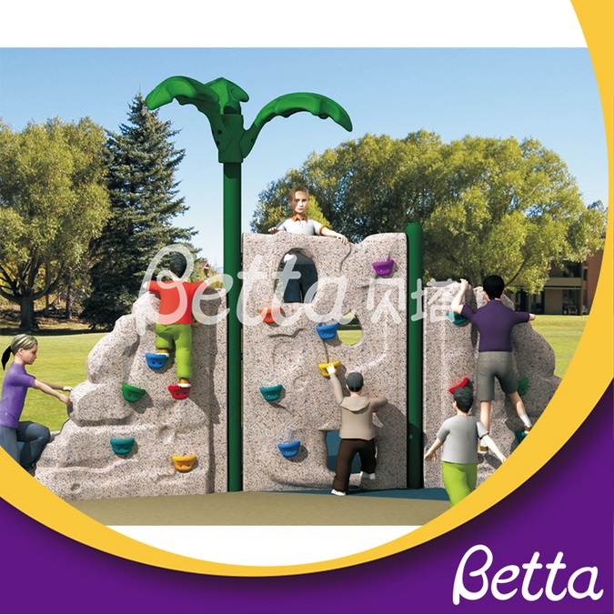 Bettaplay Kindergarten plastic kids rock outdoor climbing structure/backyard climbing Frame