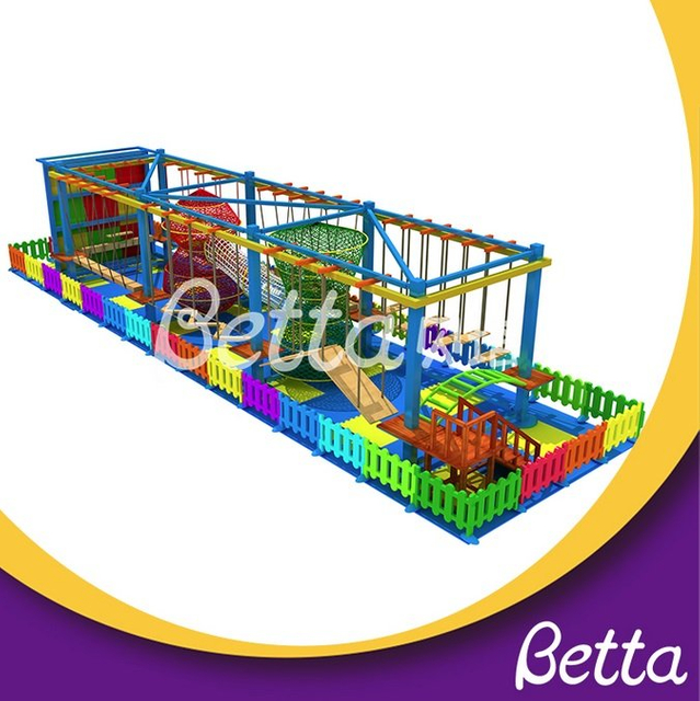 Bettaplay Safety parque infantil roc&oacute;dromo circuito de cuerdas