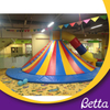 Equipo para escalar volcanes Precio competitivo Equipo para juegos infantiles en interiores 