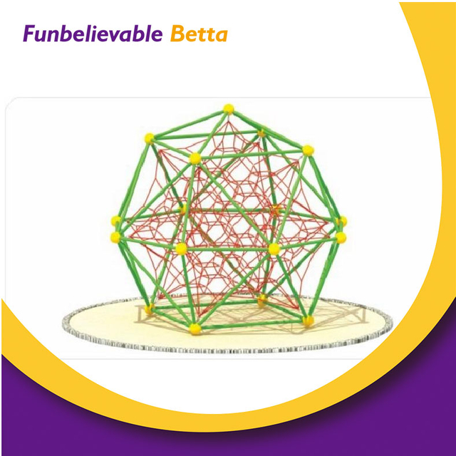 BetTaplay para el equipo de redes de escalada de cuerda al aire libre para niños