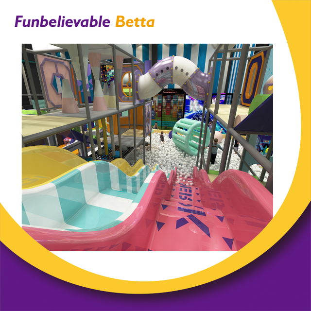 Bettaplay 260m&sup2; معدات حلم الطفل للتسلق الداخلي والمغامرات Zipline لمدينة ملاهي ممتعة 
