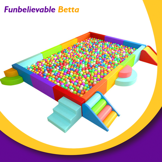 Paquete de juego suave azul para ni&ntilde;os peque&ntilde;os con cuerpo de espuma Bettaplay