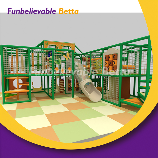 Bettaplay عالية الجودة موضوع الغابة الخضراء اللون الأخضر للأطفال معدات ملعب داخلي للأطفال لعب المتاهة في الأماكن المغلقة