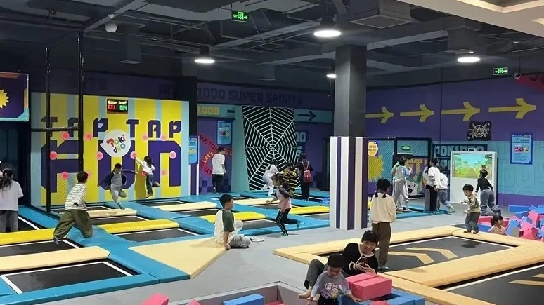  &iquest;Cu&aacute;l es la mejor manera de atraer clientes a su parque de trampolines?