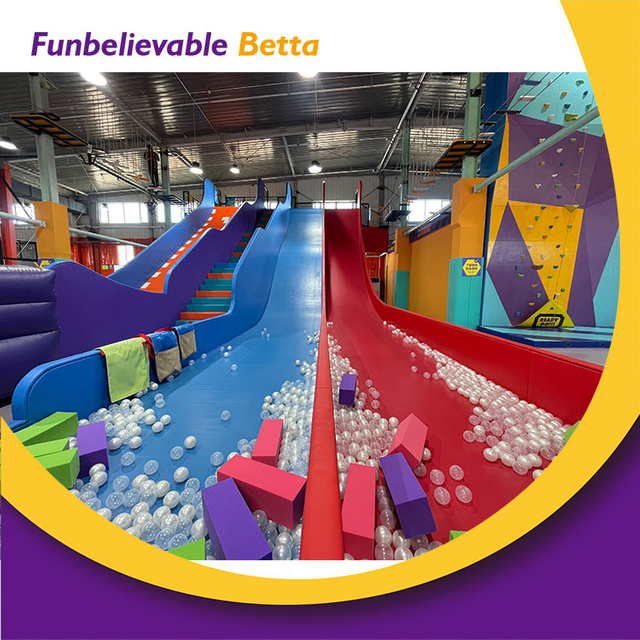 Bettaplay Big Slide Indoor Playground - ملعب داخلي تجاري Ultimate مع Super Ball Pool و Super Donut Slides