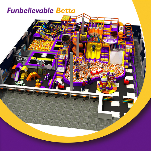 Bettaplay 437 SQM Naranja vibrante &Aacute;rea de juegos interior con tem&aacute;tica de astronauta Trampol&iacute;n Carrera de obst&aacute;culos ninja Aventura