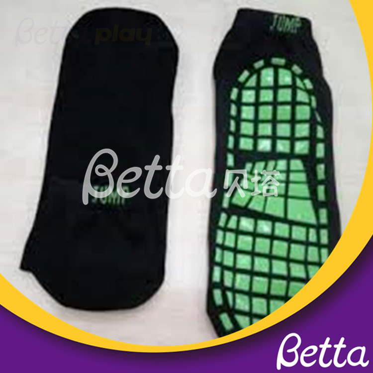 Bettaplay Safety Anti-slip Trampoline Grip Socks Wholesale