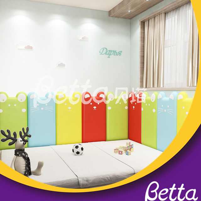Самоклеящееся мягкое настенное покрытие BettaPlay 