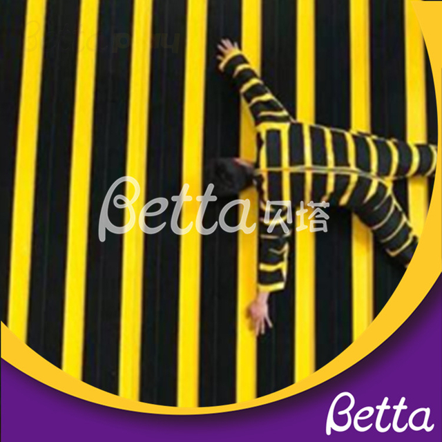 Bettaplay Indoor Playground Spider Wall para parque de trampolines