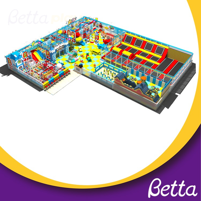 Zona de juegos cubierta para ni&ntilde;os 