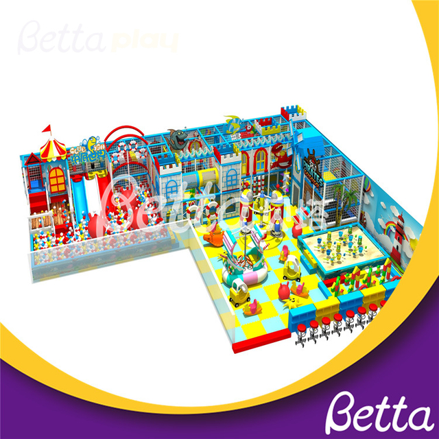 &Aacute;rea de juegos interior para ni&ntilde;os personalizada Bettaplay 