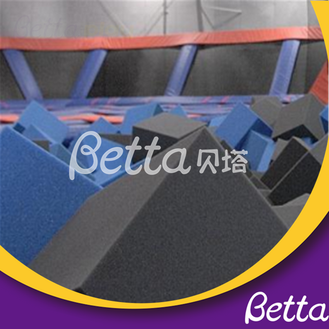 منتج جديد من Bettaplay 2019 غطاء حفرة رغوية للملعب الداخلي