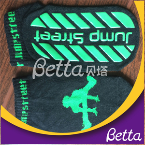 Bettaplay Hot Sale Trampoline Grip Socks for Kids And Adults 