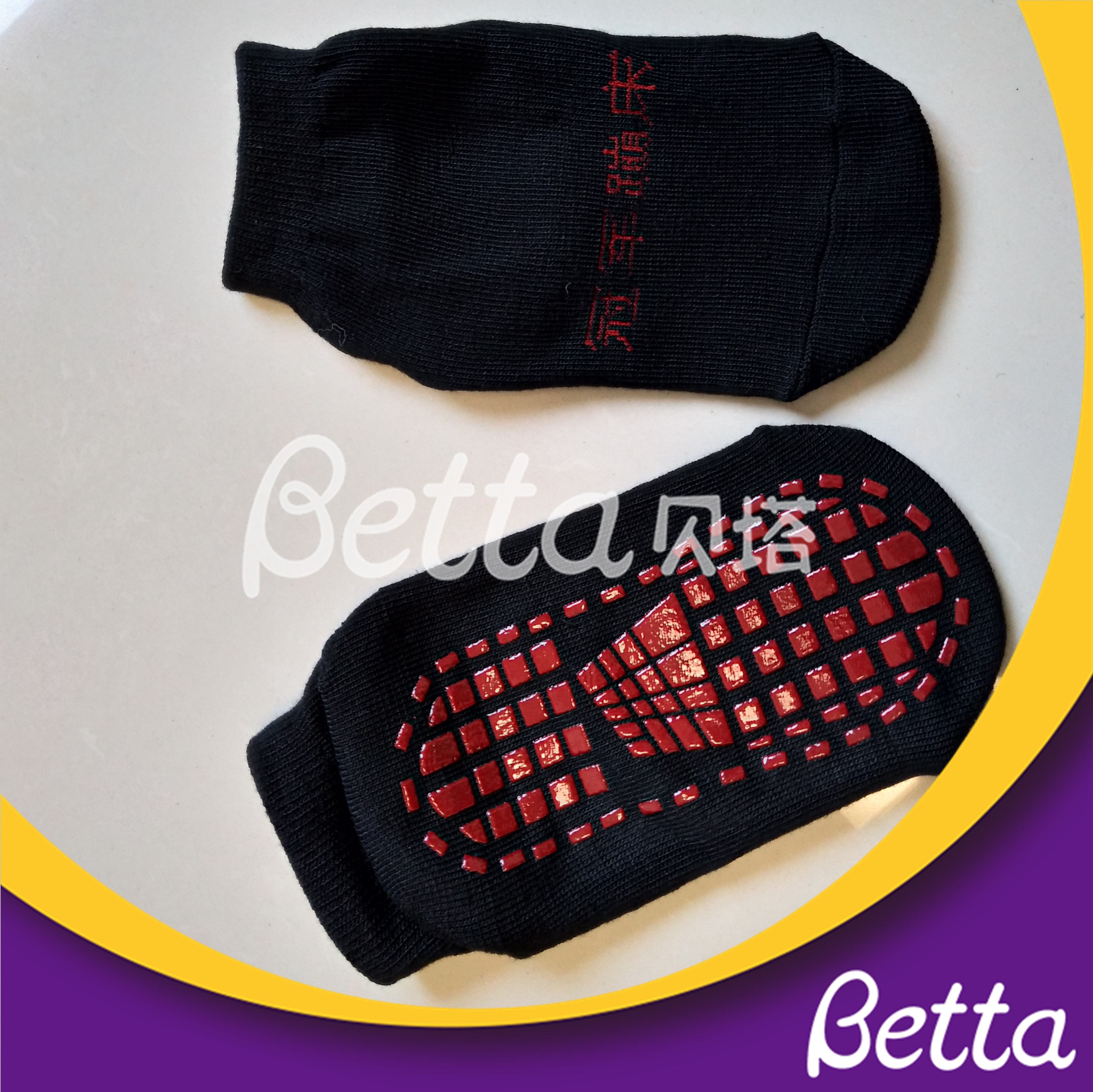 2019 Betta Glow Trampoline Socks Custom Neon Jump Socks for Trampoline Parks