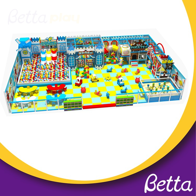 Zona de juegos interior para ni&ntilde;os preescolares de ocio seguro